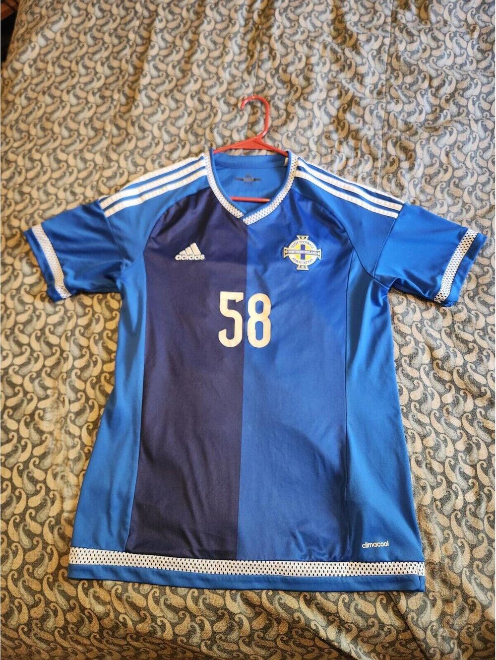 Northern Ireland 2015/2016 Away Soccer Jersey Size M